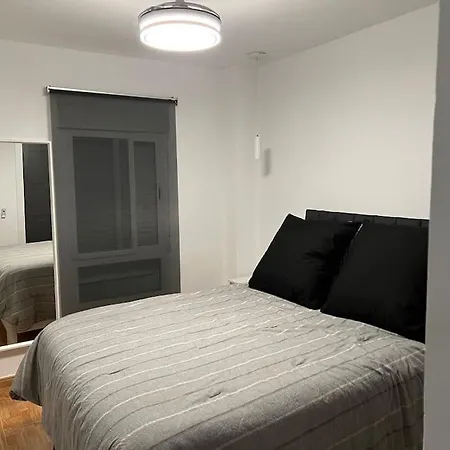 Moderno Recien Reformado Apartment *